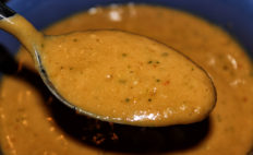 Vegane Kichererbsensuppe mit Curry - ohne Gluten & zuckerfrei